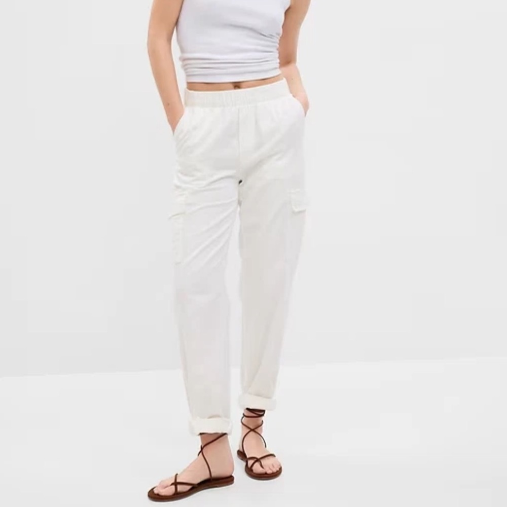 Gap Mid Rise Twill Cargo Pants Size Medium New Off White Pull On Rolled Cuff
